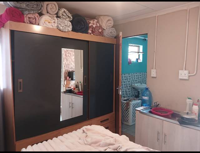 4 BEDROOM HOUSE FOR SALE IN SESHEGO B